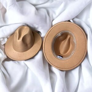 Stylish Tan Fedora Hat